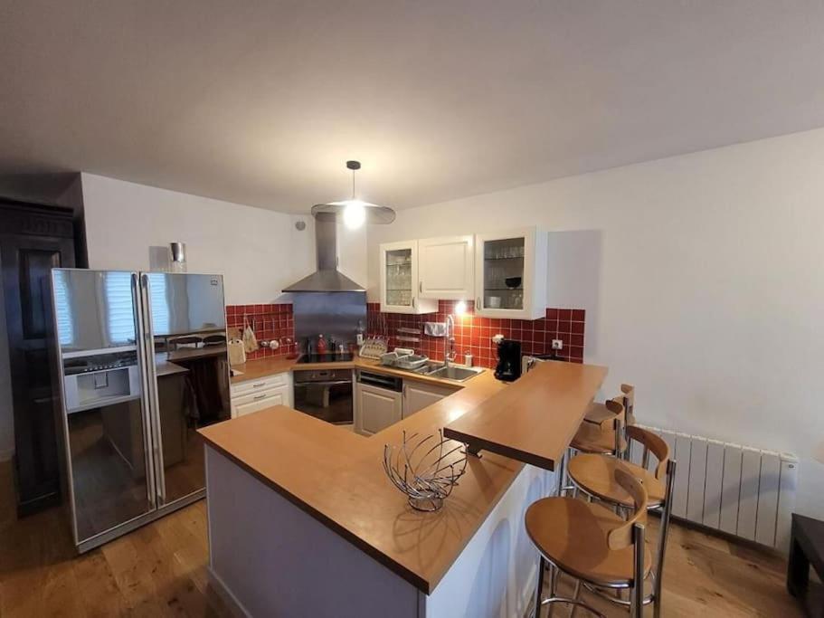 Apartamento De 90m² Situe Dans Le Vieux-lille.